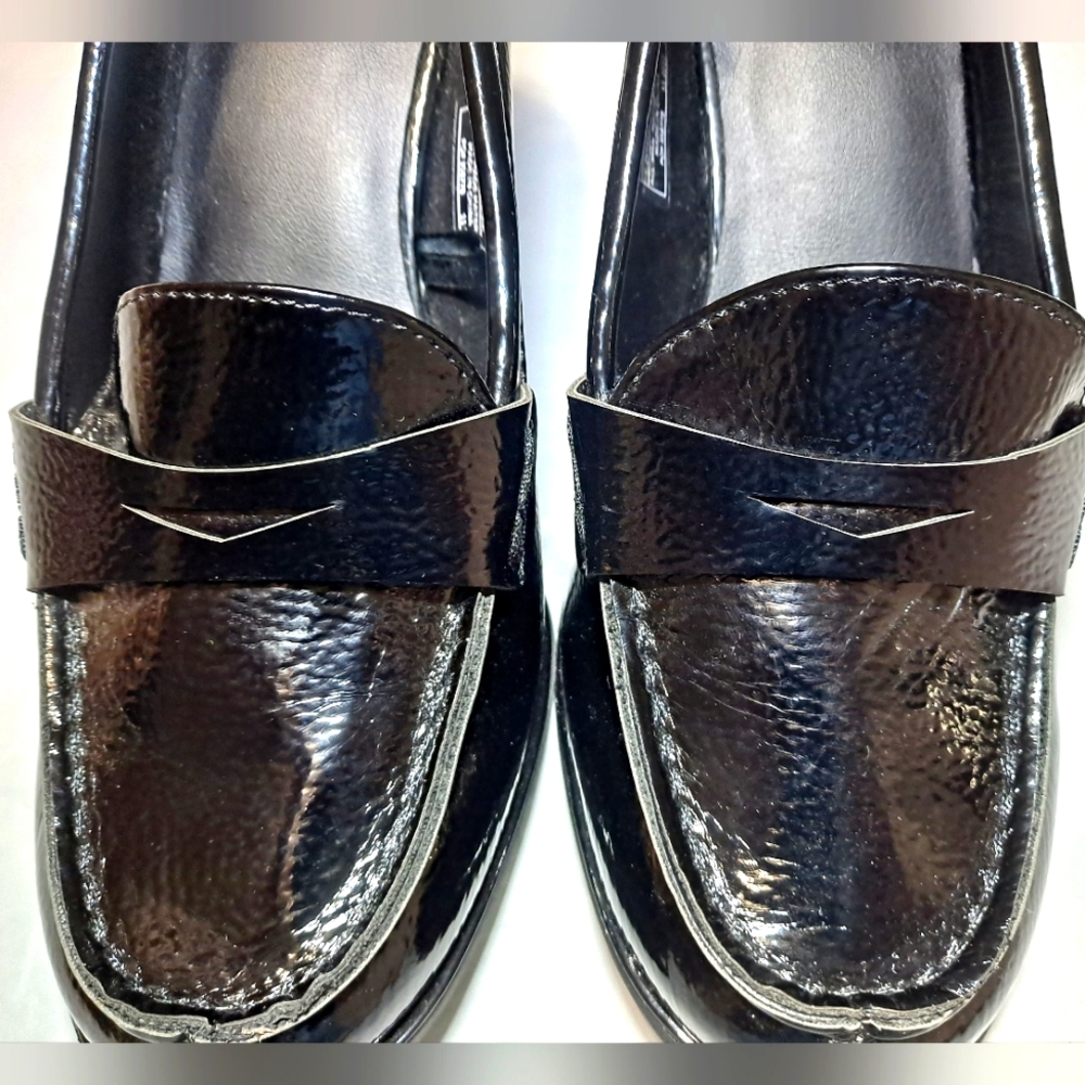 Jones New York Cypress Heeled Penny Loafers Women's 8.5M Black Patent 3" Heels - Picture 12 of 14